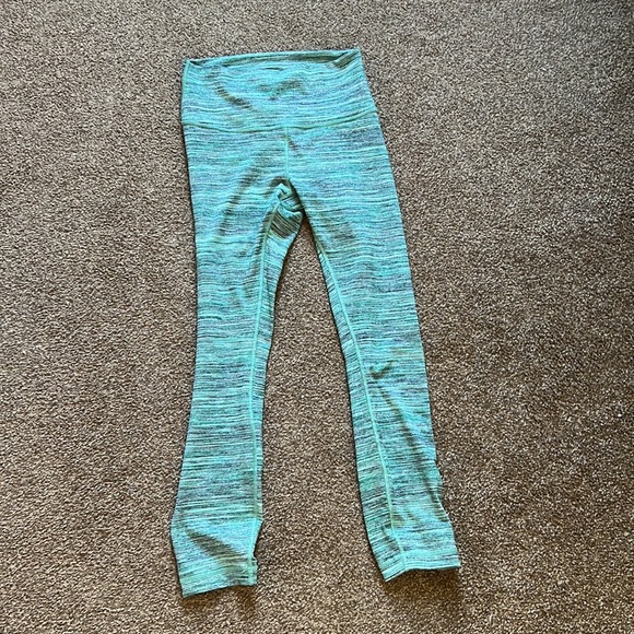 lululemon leggings - Picture 2 of 4